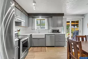 4540 Lark Ct NE, Salem, OR 97301 - Photo 8