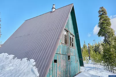 27605 Big Lake Rd, Sisters, OR 97759 - Photo 22