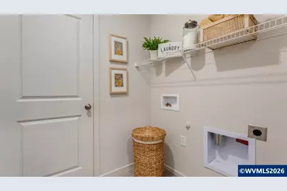 113 Greencrest St NE, Salem, OR 97301 - Photo 8