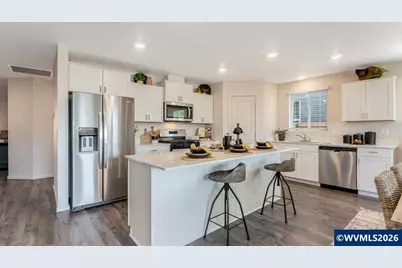 113 Greencrest St NE, Salem, OR 97301 - Photo 10