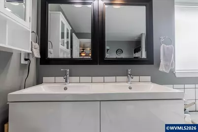 3142 SE 27th Av, Albany, OR 97322 - Photo 34