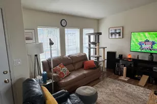 613 Royalty Cir NE, Salem, OR 97301 - Photo 14