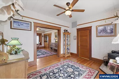 504 Washburn St, Brownsville, OR 97327 - Photo 14