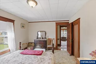 504 Washburn St, Brownsville, OR 97327 - Photo 46