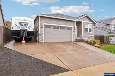 2825 NW Mt Ashland Ln, McMinnville, OR 97128 - Photo 2