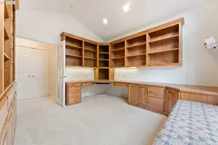 1702 NW Troon Ct, McMinnville, OR 97128 - Photo 12