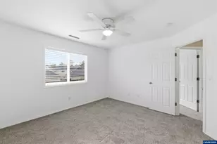 3191 SE Sternwheeler Dr, Corvallis, OR 97333 - Photo 32