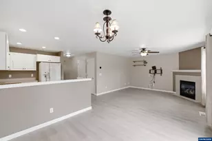 3191 SE Sternwheeler Dr, Corvallis, OR 97333 - Photo 18