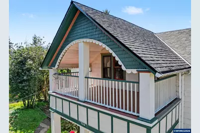 700 S Water St, Silverton, OR 97381 - Photo 2