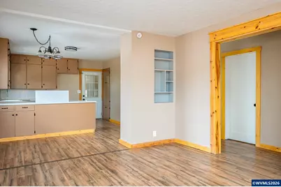 1520 N Maple St, Canby, OR 97013 - Photo 6