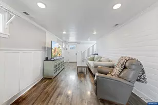 35995 Polly Farm Ln, Lebanon, OR 97355 - Photo 12