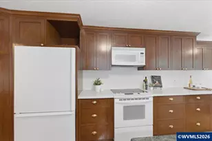 7955 NW Hope Dr, Corvallis, OR 97330 - Photo 12