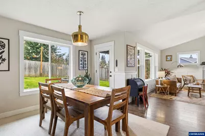 1022 Emmett Lp, Silverton, OR 97381 - Photo 18