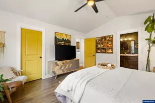 1022 Emmett Lp, Silverton, OR 97381 - Photo 28