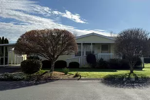 208 Bellevue Dr SE, Aumsville, OR 97325 - Photo 8