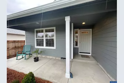 1469 Crittenden St SW, Albany, OR 97321 - Photo 2
