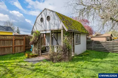 341 NE Cambridge Cir, Corvallis, OR 97330 - Photo 32