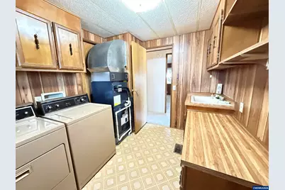 4318 Essex St SE, Salem, OR 97317 - Photo 24