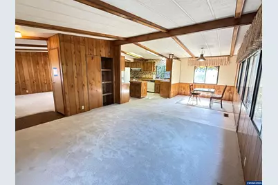 4318 Essex St SE, Salem, OR 97317 - Photo 6