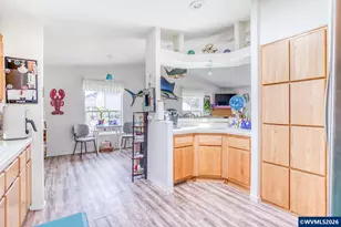 520 SW Cardinal St, Depoe Bay, OR 97341 - Photo 14