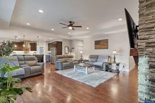 1465 SE Greening Dr, Dallas, OR 97338 - Photo 12