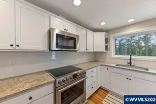 7624 Shady Wy SE, Turner, OR 97392 - Photo 14