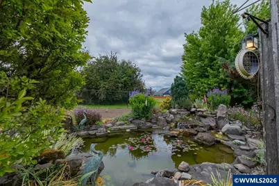1306 NW Thorn Dr, Albany, OR 97321 - Photo 12
