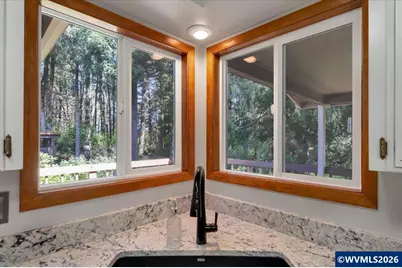 4466 Viewcrest Rd S, Salem, OR 97302 - Photo 24