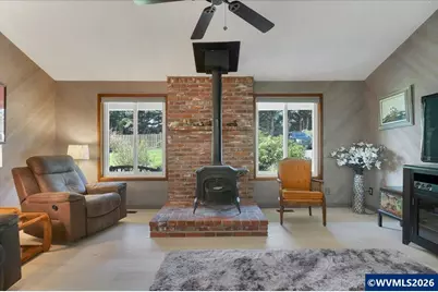 4466 Viewcrest Rd S, Salem, OR 97302 - Photo 18