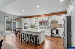 212 N Greenlink Way, Newberg, OR 97132 - Photo 10