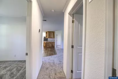 365 Mountain View Rd, Sweet Home, OR 97386 - Photo 20