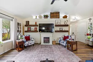 650 Weldon St, Stayton, OR 97383 - Photo 14