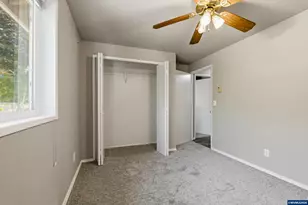 1719 Belmont Lp SW, Albany, OR 97321 - Photo 16