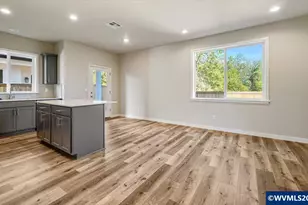 7427 SE Berg Dr, Corvallis, OR 97330 - Photo 8