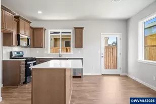 7422 SE Berg Dr, Corvallis, OR 97330 - Photo 8