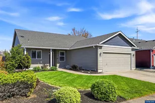 1257 Trent Ave N, Keizer, OR 97303 - Photo 1