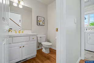 2913 Laurelwood Ct NW, Salem, OR 97304 - Photo 16