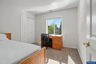 2913 Laurelwood Ct NW, Salem, OR 97304 - Photo 24