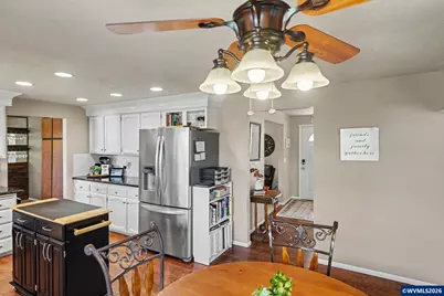 1073 Rafael Av N, Keizer, OR 97303 - Photo 16