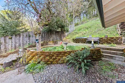 3418 Hidden Valley Dr NW, Salem, OR 97304 - Photo 26