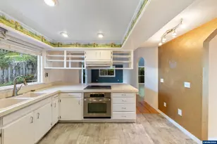 3418 Hidden Valley Dr NW, Salem, OR 97304 - Photo 6