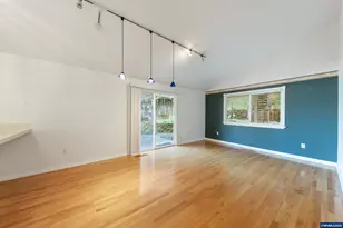 3418 Hidden Valley Dr NW, Salem, OR 97304 - Photo 8