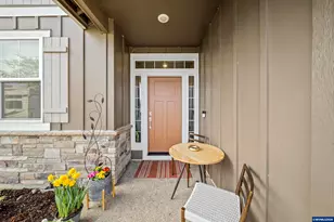 900 Marie St, Mount Angel, OR 97362 - Photo 8