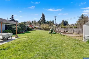 131 Cherry Ln NE, Albany, OR 97321 - Photo 38