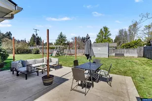 131 Cherry Ln NE, Albany, OR 97321 - Photo 34