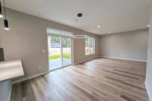 2381 NW Maier Ln, Albany, OR 97321 - Photo 8