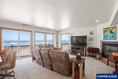 241 SW Ebb Av, Lincoln City, OR 97367 - Photo 12