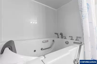 241 SW Ebb Av, Lincoln City, OR 97367 - Photo 28