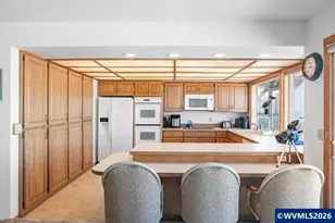 241 SW Ebb Ave, Lincoln City, OR 97367 - Photo 18