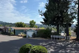 2120 Robins #1 Ln SE, Salem, OR 97306 - Photo 20